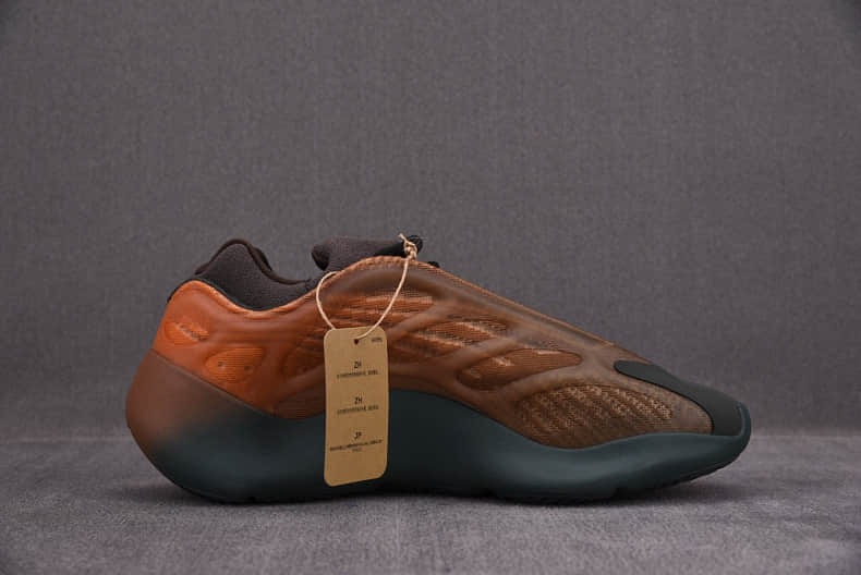 Yeezy 700 V3 'Copper Fade' Replica Shoes and Sneakers Shopping (2)